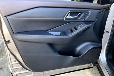 2022 Nissan Rogue Platinum