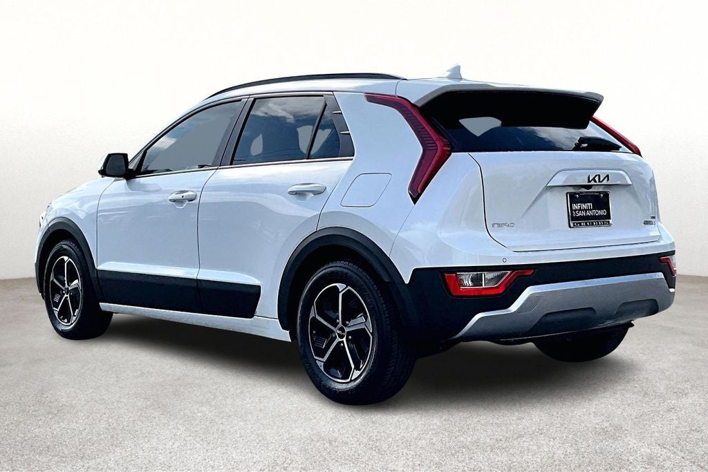 2023 Kia Niro EX