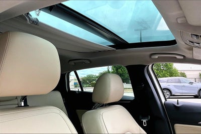 2018 INFINITI QX30 Premium