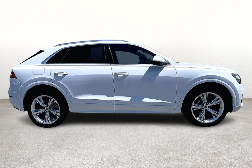 2023 Audi Q8 55 Premium Plus quattro