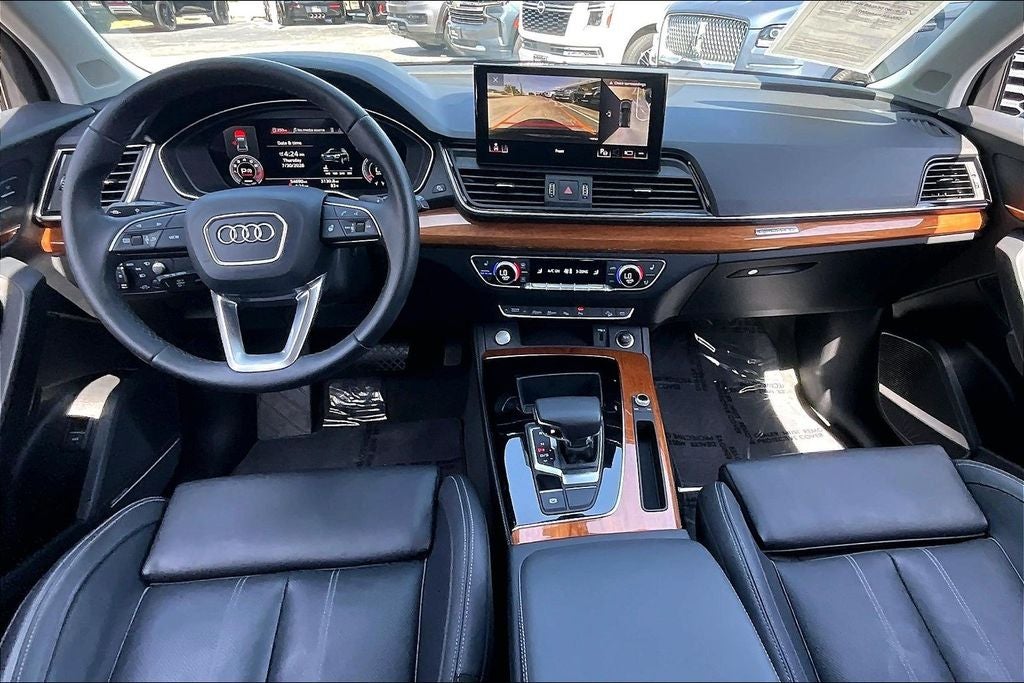 2023 Audi Q5 45 S line Prestige quattro