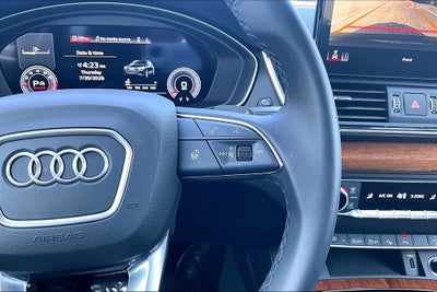 2023 Audi Q5 45 S line Prestige quattro