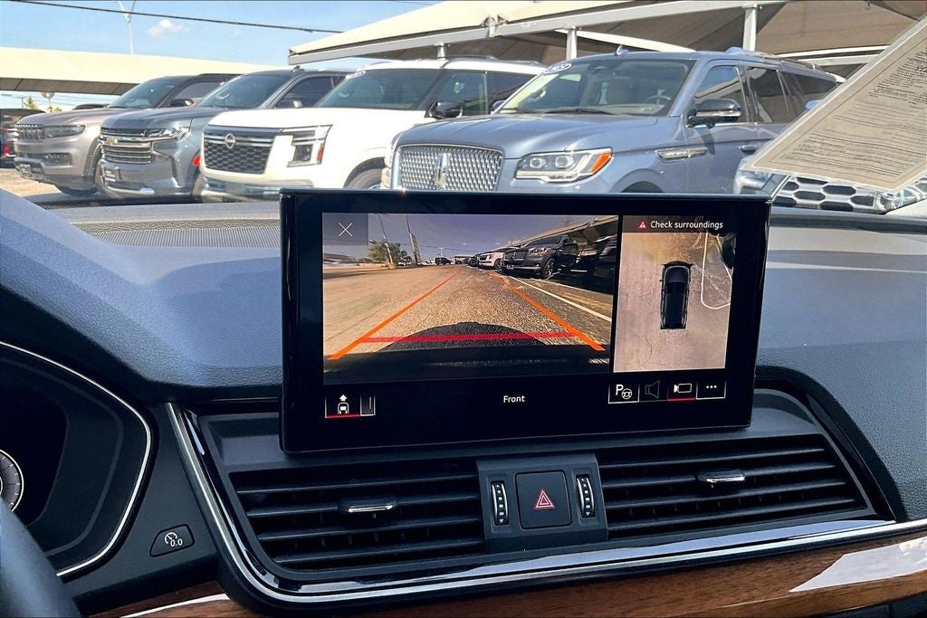 2023 Audi Q5 45 S line Prestige quattro