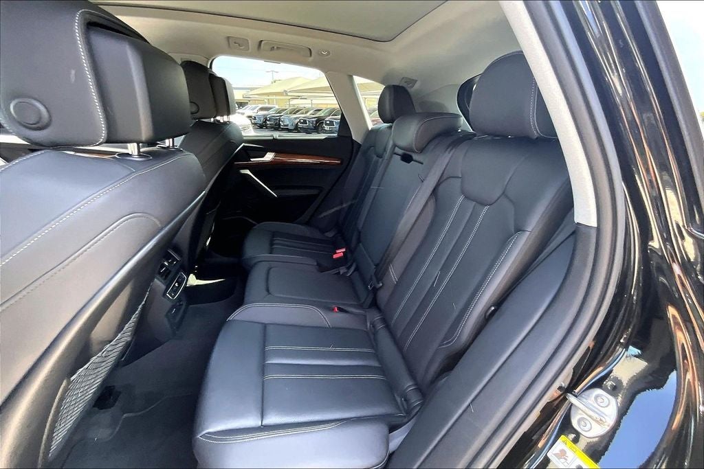 2023 Audi Q5 45 S line Prestige quattro