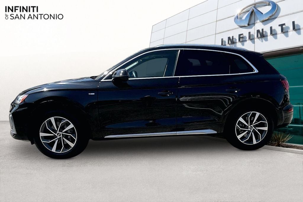 2023 Audi Q5 45 S line Prestige quattro