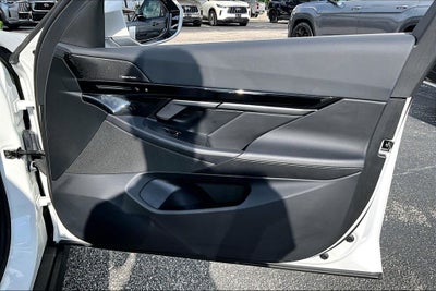 2025 BMW 5 Series 530i