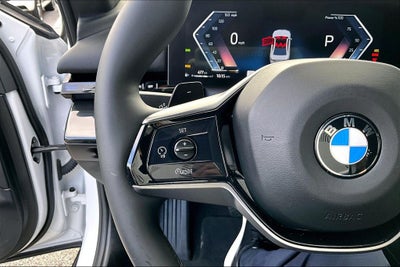 2025 BMW 5 Series 530i