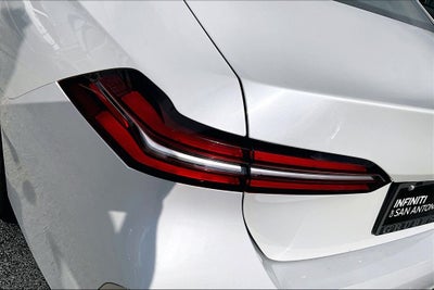 2025 BMW 5 Series 530i