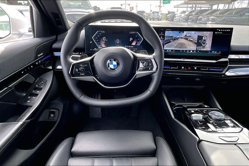2025 BMW 5 Series 530i