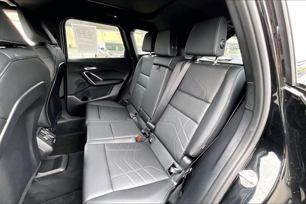 2025 BMW X1 xDrive28i