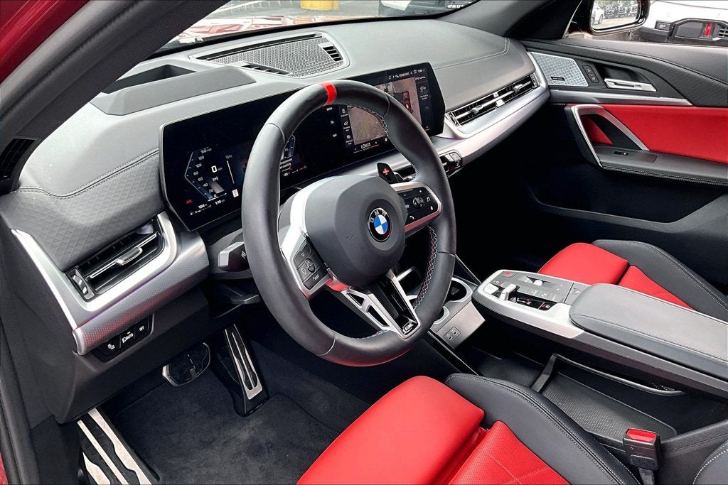 2025 BMW X2 M35i