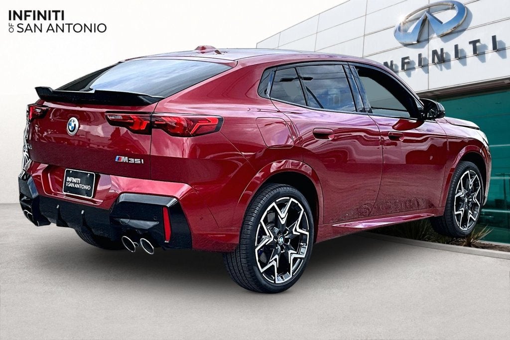 2025 BMW X2 M35i