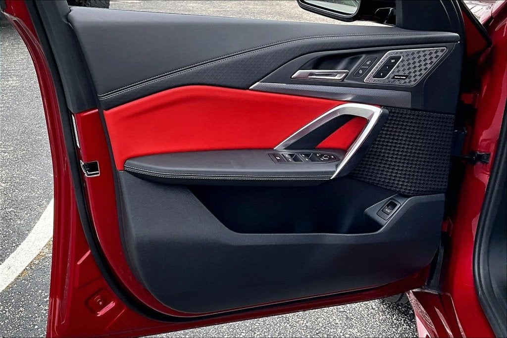 2025 BMW X2 M35i