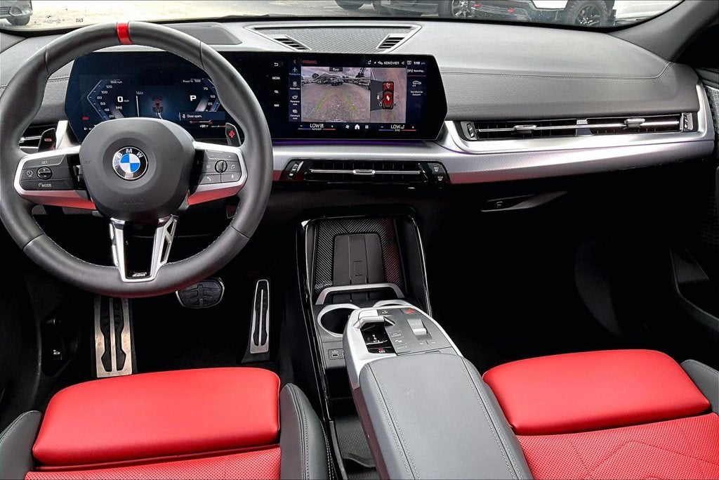 2025 BMW X2 M35i