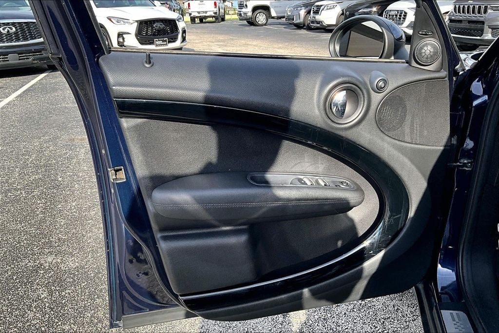 2014 MINI Cooper S Countryman Base