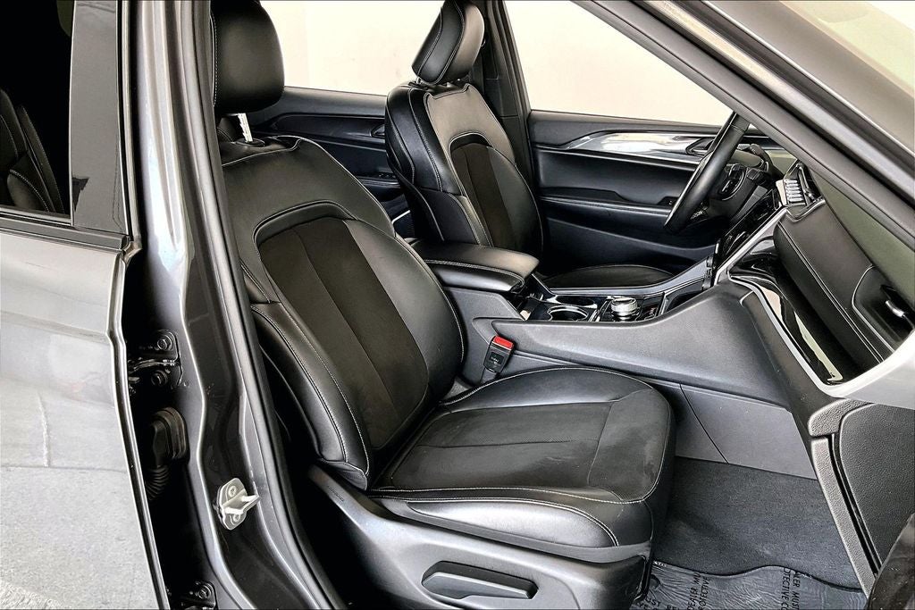 2021 Jeep Grand Cherokee L Altitude