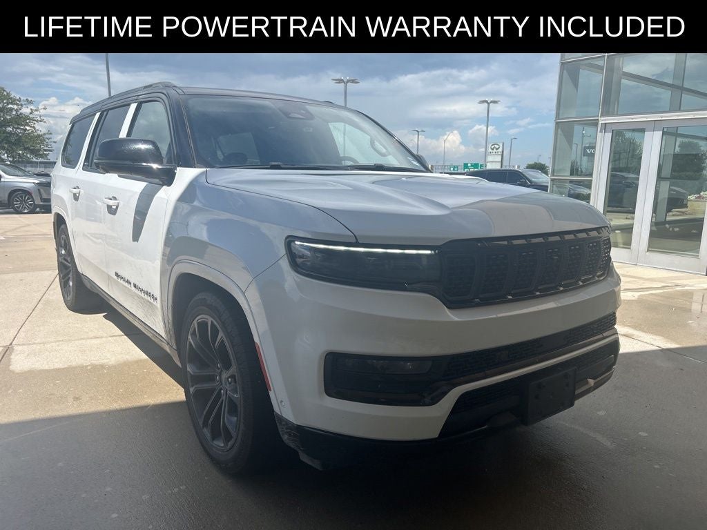 2024 Jeep Grand Wagoneer L's photo