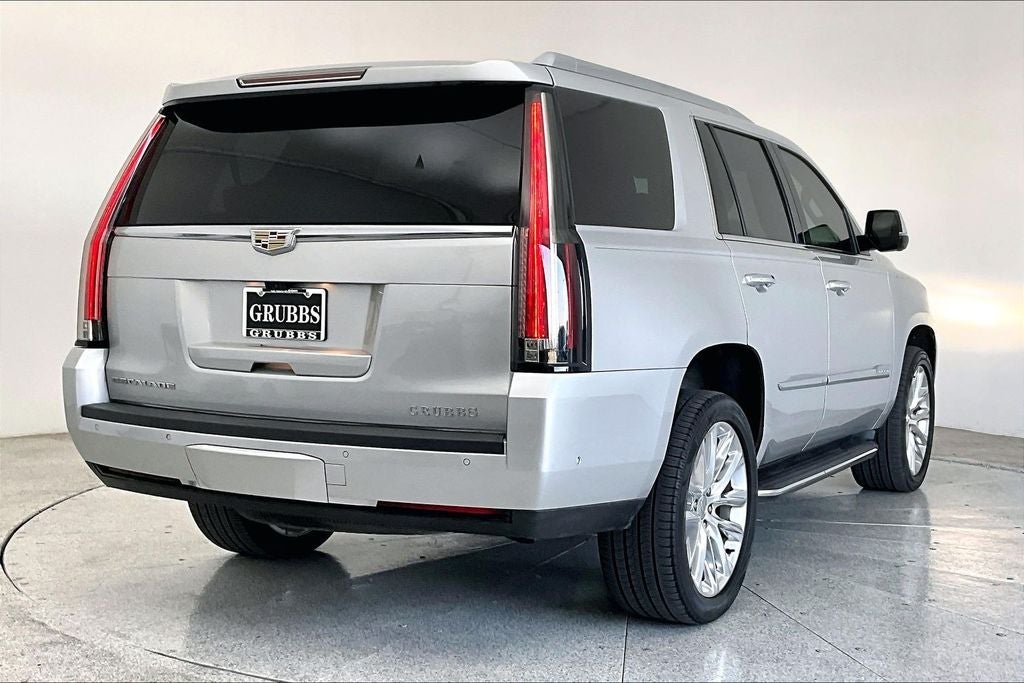 2020 Cadillac Escalade Luxury
