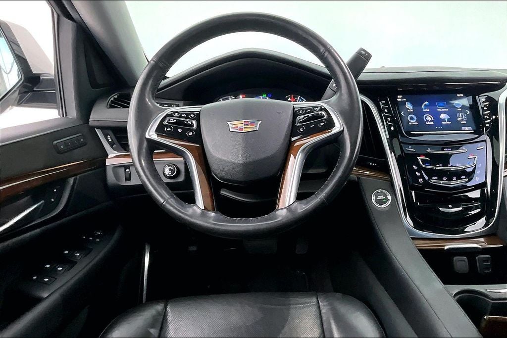 2020 Cadillac Escalade Luxury