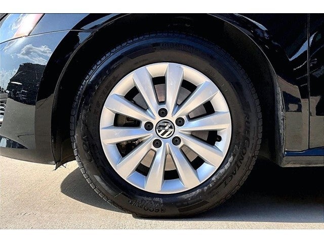 2013 Volkswagen Passat 2.5L Wolfsburg Edition