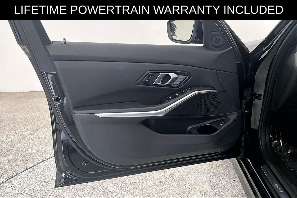 2025 BMW 3 Series 330i