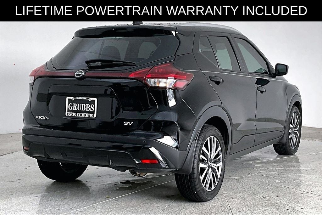 2023 Nissan Kicks SV