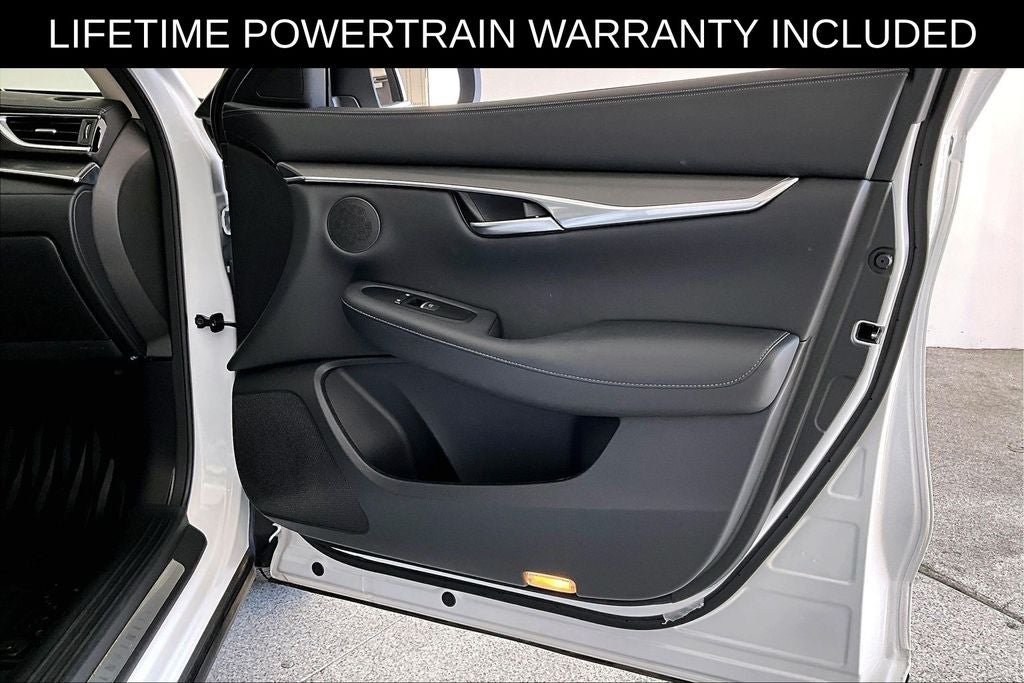 2025 INFINITI QX50 PURE