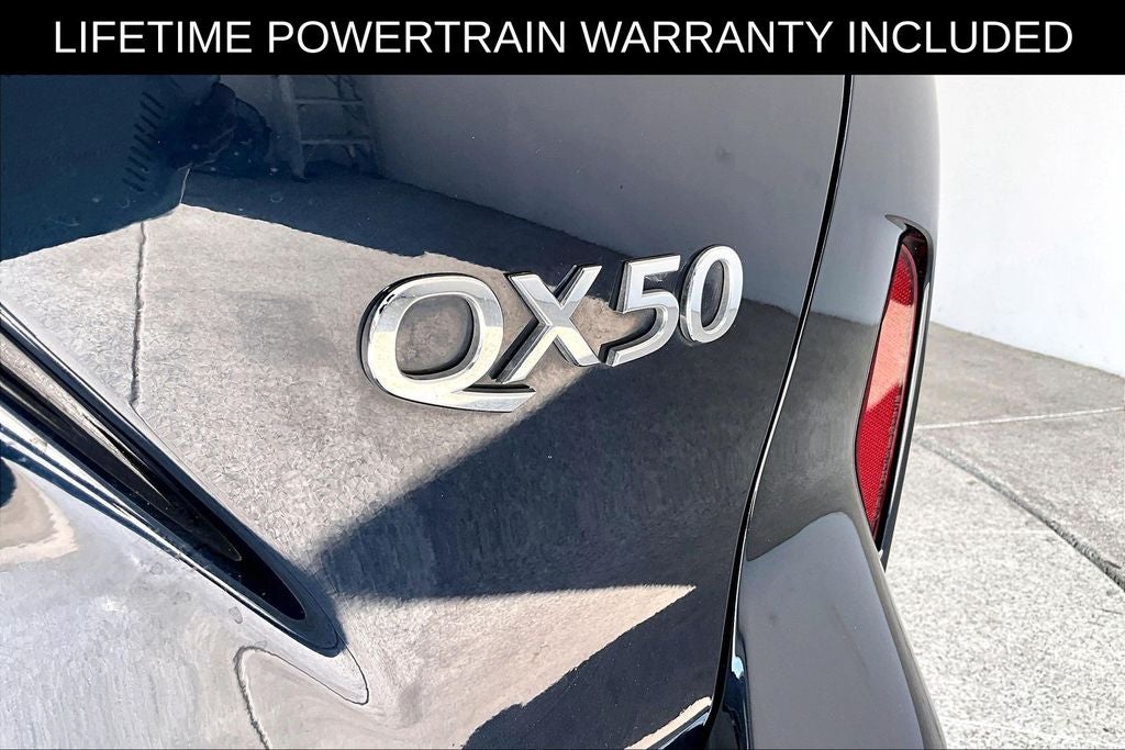 2021 INFINITI QX50 LUXE