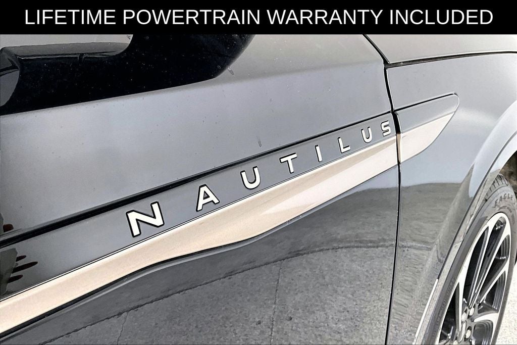 2024 Lincoln Nautilus Black Label