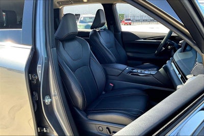 2025 INFINITI QX60 PURE