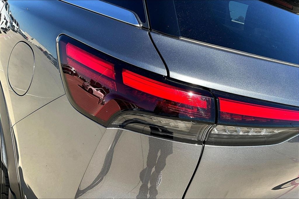 2025 INFINITI QX60 PURE