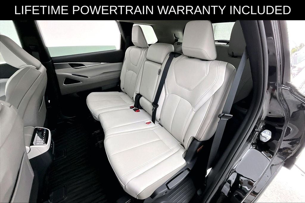 2027 INFINITI QX60 LUXE