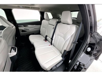 2027 INFINITI QX60 LUXE