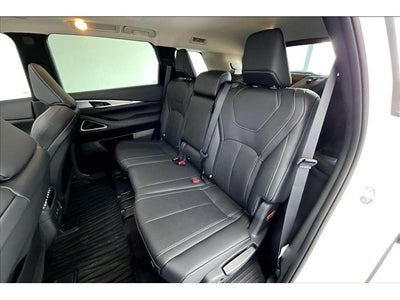 2027 INFINITI QX60 LUXE