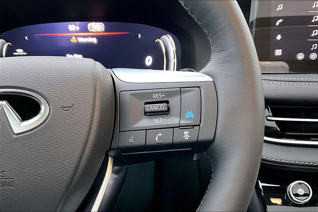 2027 INFINITI QX60 LUXE