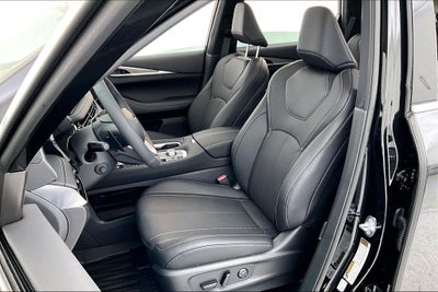 2027 INFINITI QX60 LUXE
