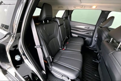 2027 INFINITI QX60 LUXE