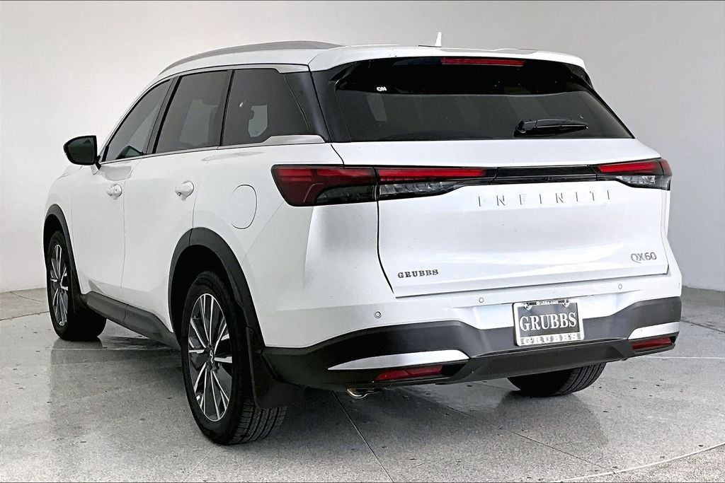 2027 INFINITI QX60 LUXE