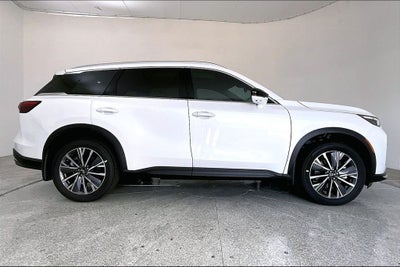 2027 INFINITI QX60 LUXE