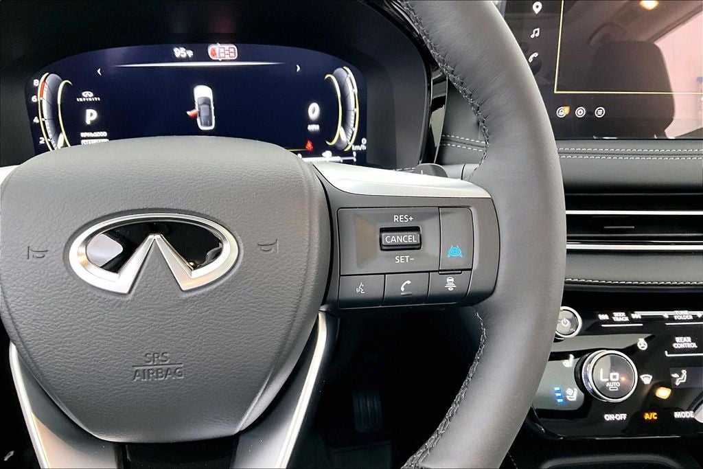 2027 INFINITI QX60 LUXE