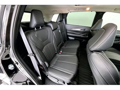 2026 INFINITI QX60 LUXE