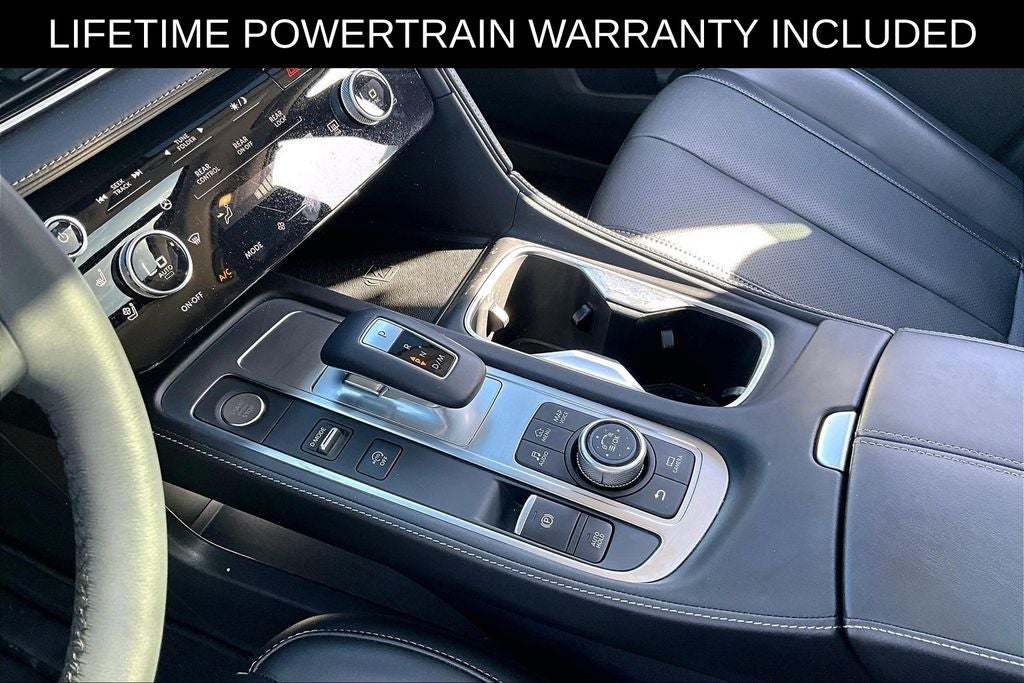 2025 INFINITI QX60 LUXE