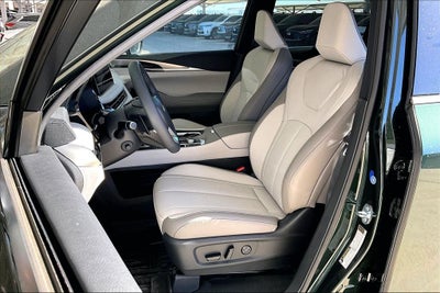 2026 INFINITI QX60 LUXE