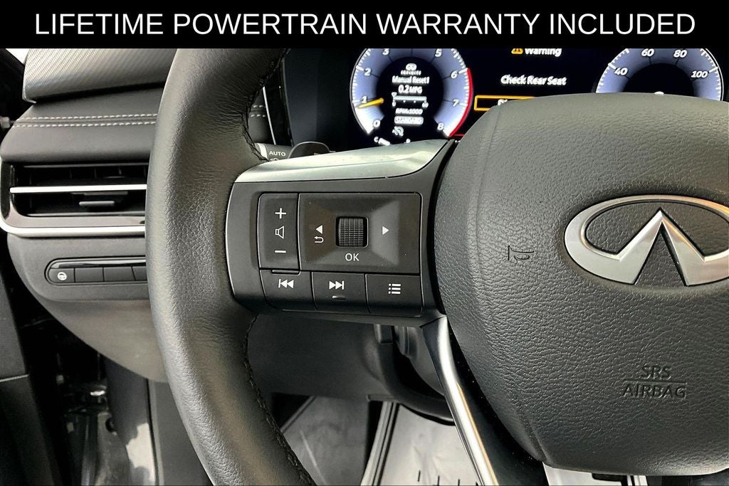 2025 INFINITI QX60 LUXE