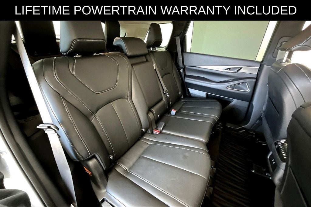 2025 INFINITI QX60 LUXE