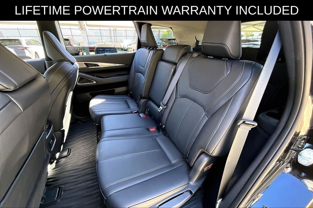 2025 INFINITI QX60 LUXE