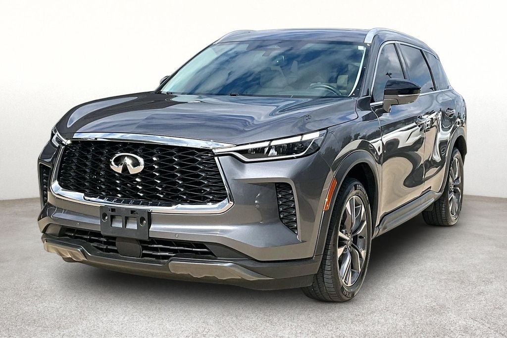 2022 INFINITI QX60 LUXE