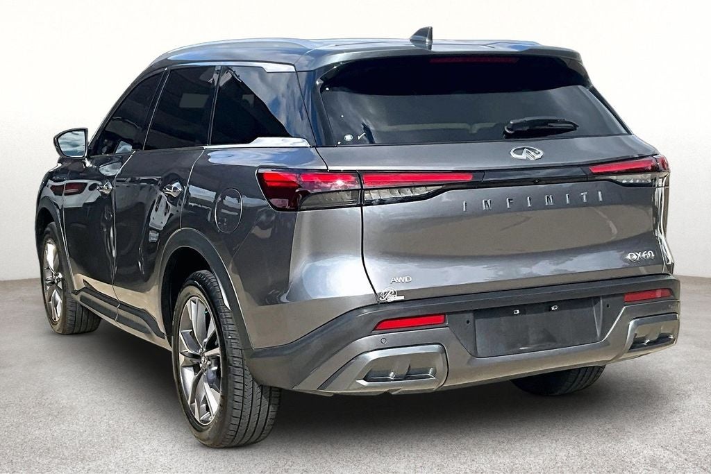 2022 INFINITI QX60 LUXE