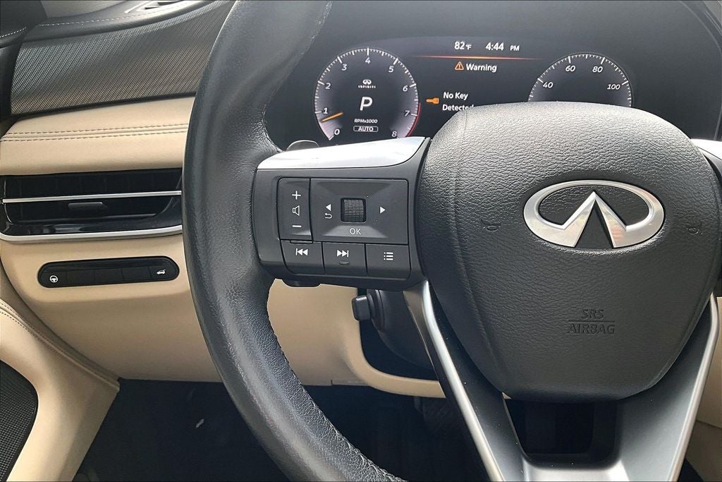 2022 INFINITI QX60 LUXE