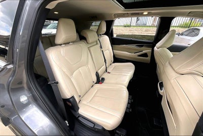 2022 INFINITI QX60 LUXE